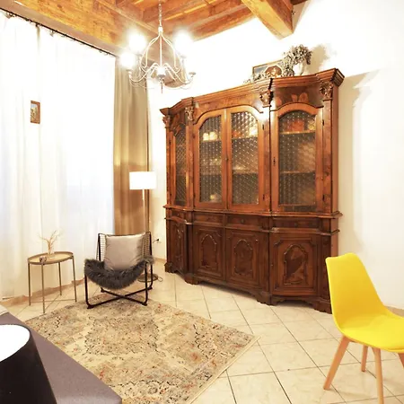 La Bottega Di Botticelli By Halldis Apartment *