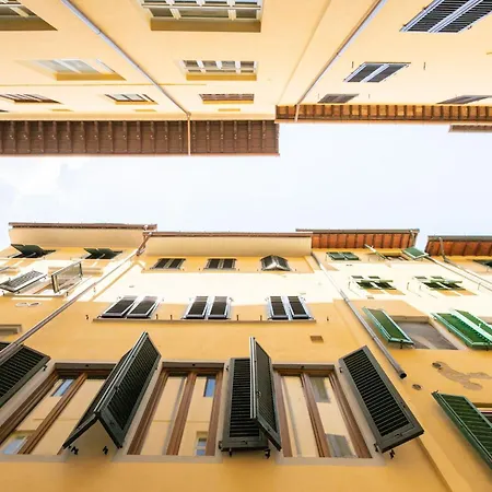 La Bottega Di Botticelli By Halldis Firenze